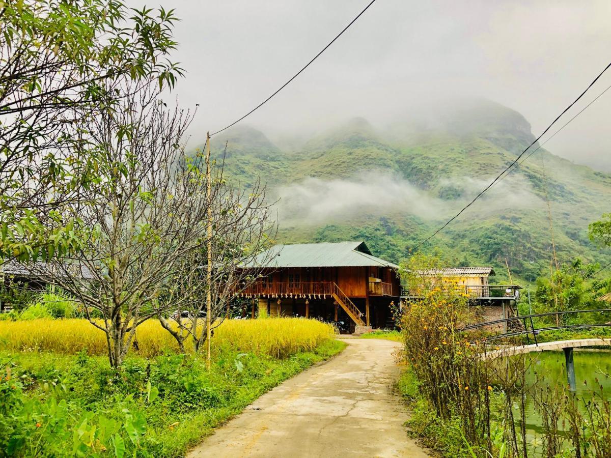 Wild Orchid- Lan Home Làng Cac エクステリア 写真